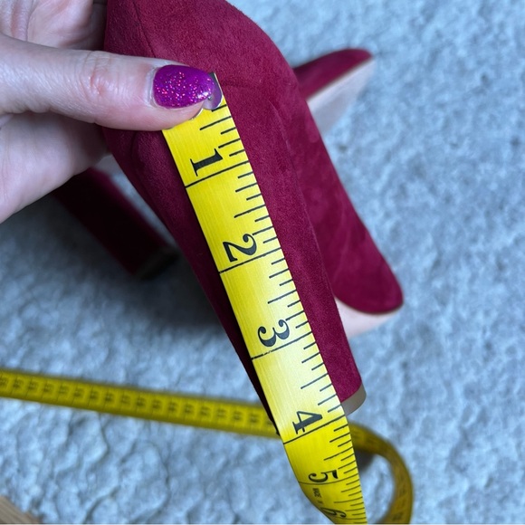 J.Crew: Classic Made In Italy Red Suede Rounded Toe Block High Heels Size 9 - Picture 9 of 10